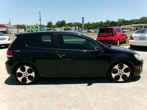 Used 2011 Volkswagen GTI 2-Door FWD image 8