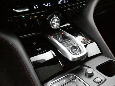 Used 2023 Acura MDX A-Spec image 5