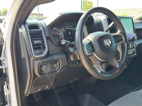 Used 2024 RAM 3500 Tradesman w/ Chrome Appearance Group AWD/4WD image 16