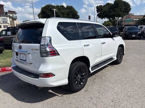 Certified 2020 Lexus GX 460 Premium w/ Premium Package AWD/4WD image 5