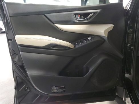 Used 2019 Subaru Ascent Premium image 12