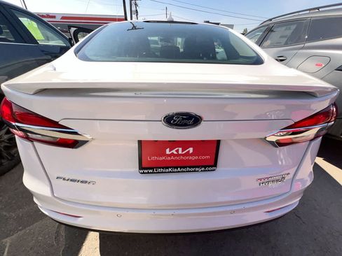 Used 2019 Ford Fusion Titanium FWD image 27