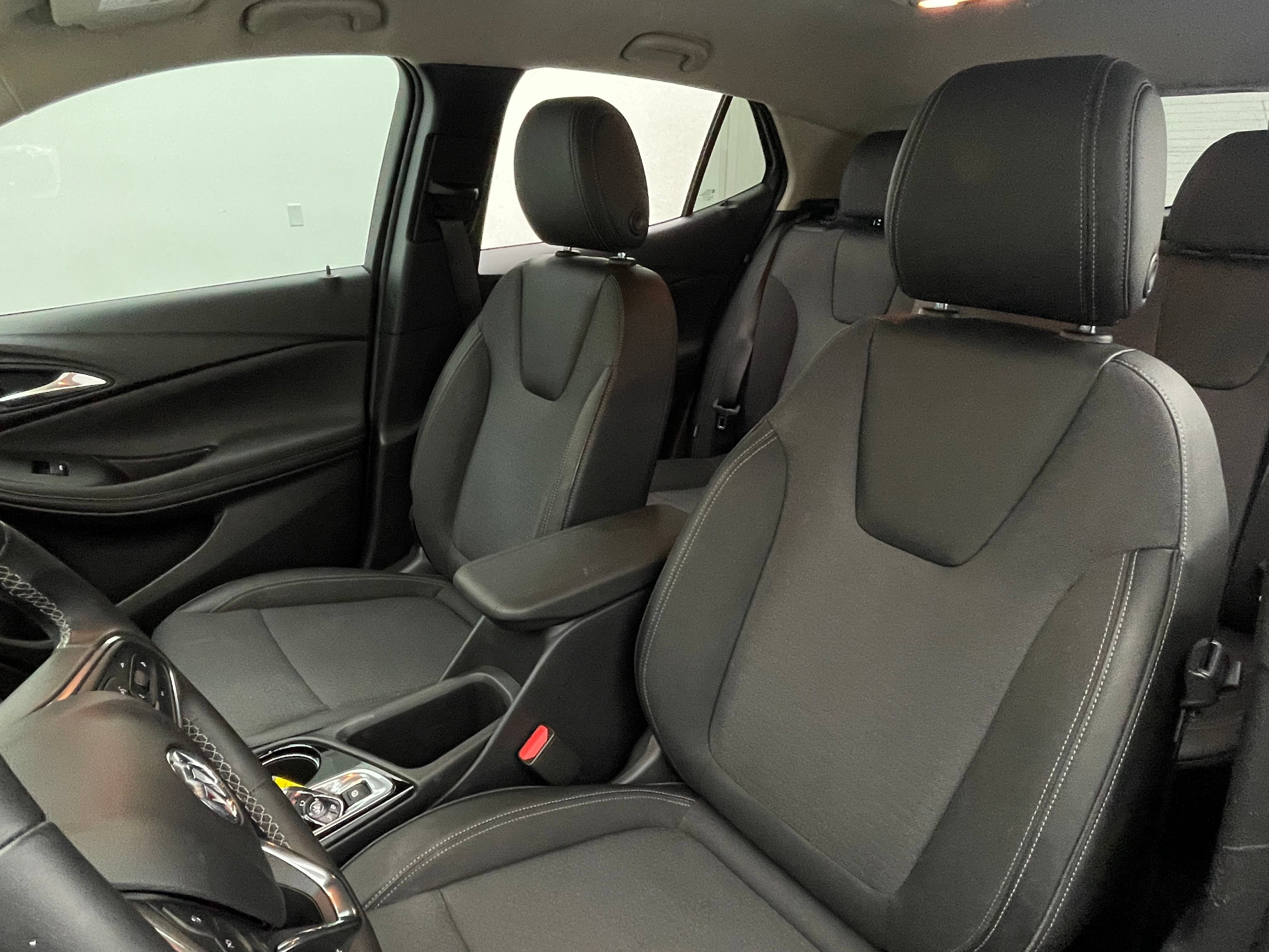 Used 2023 Buick Encore GX Select w/ Sport Touring Package AWD/4WD image 18