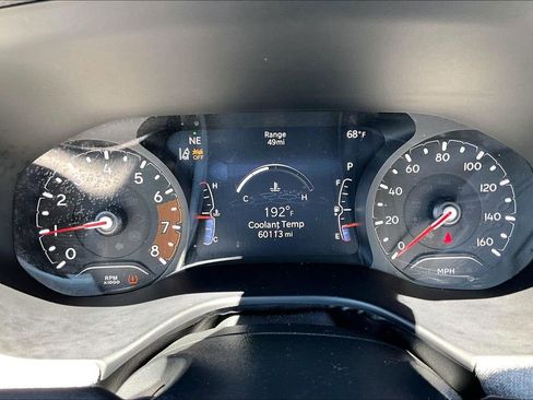 Used 2024 Jeep Compass Latitude w/ Altitude Special Edition AWD/4WD image 18
