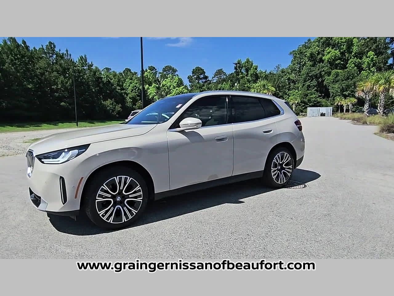 Used 2025 BMW X3 xDrive30i w/ Premium Package AWD/4WD image 23