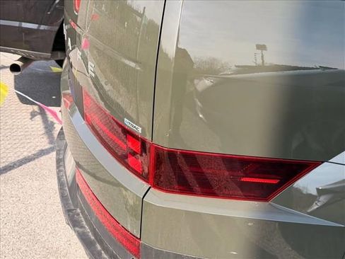 Used 2024 Hyundai Santa Fe SEL image 18