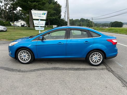 Used 2012 Ford Focus SEL FWD image 10