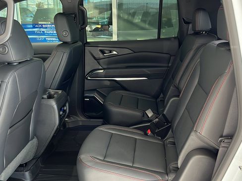 New 2026 Chevrolet Traverse Z71 image 10