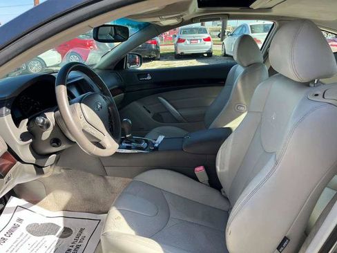 Used 2011 INFINITI G37 Journey w/ Premium Pkg image 13