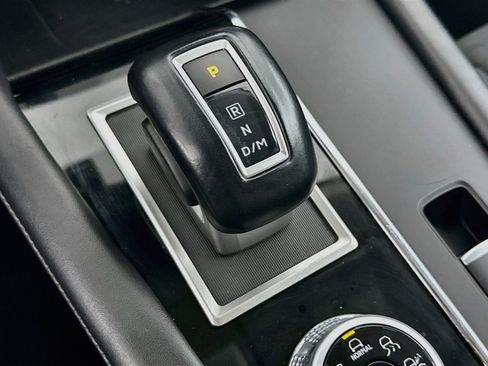Used 2024 Mitsubishi Outlander SE FWD image 25