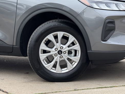 Used 2025 Ford Escape Active image 3