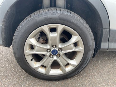 Used 2014 Ford Escape Titanium FWD image 32