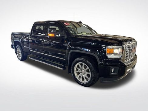 Used 2015 GMC Sierra 1500 Denali w/ Driver Alert Package AWD/4WD image 8