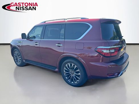 Used 2022 Nissan Armada Platinum AWD/4WD image 6