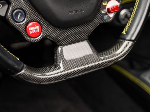 Used 2014 Ferrari 458 Spider image 40