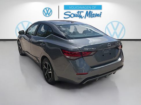 Used 2025 Nissan Sentra SV FWD image 5