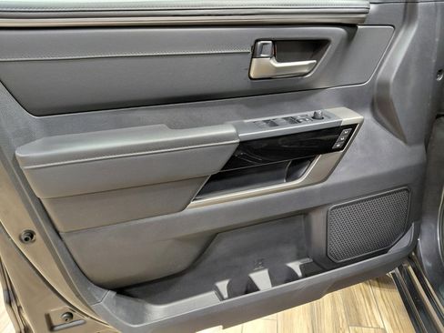 Used 2023 Toyota Tundra Limited image 44