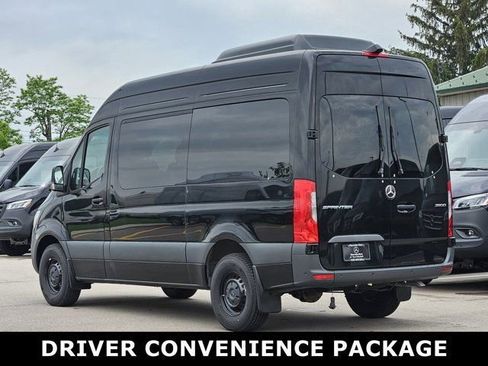 New 2024 Mercedes-Benz Sprinter 2500 image 6