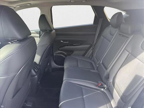 New 2025 Hyundai Tucson Limited image 16