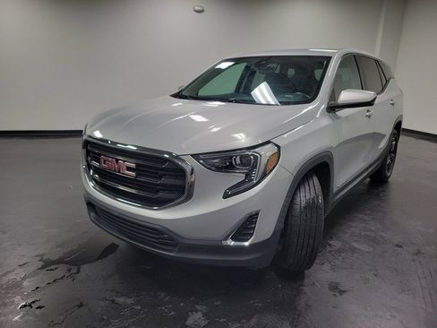 Used 2020 GMC Terrain SLE FWD image 5