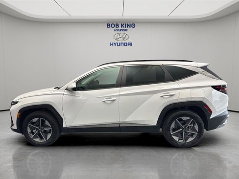 New 2026 Hyundai Tucson SEL FWD image 2
