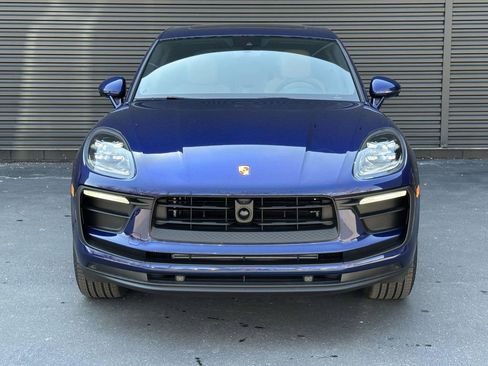 New 2026 Porsche Macan AWD/4WD image 8