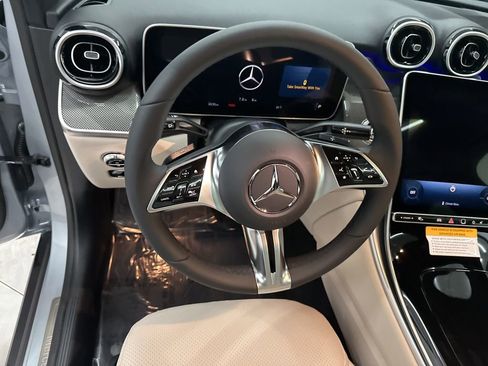 New 2026 Mercedes-Benz GLC 300 image 10
