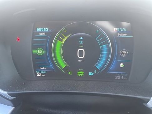 Used 2017 Chevrolet Volt LT w/ Comfort Package FWD image 15
