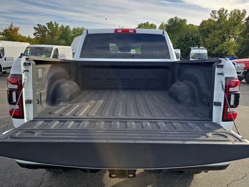 Used 2024 RAM 2500 Big Horn w/ Night Edition image 7