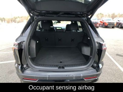 Used 2025 Chevrolet Equinox RS w/ Safety and Technology Package image 24