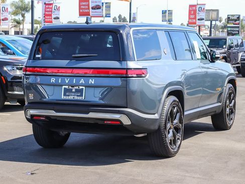 Used 2023 Rivian R1S Launch Edition AWD/4WD image 4