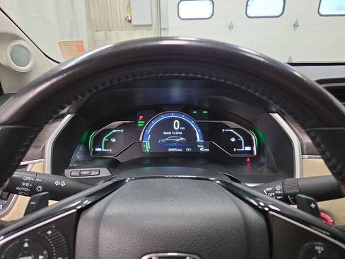Used 2018 Honda Clarity Touring image 20