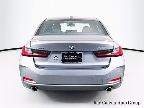 Used 2025 BMW 330i xDrive Sedan w/ Premium Package AWD/4WD image 6