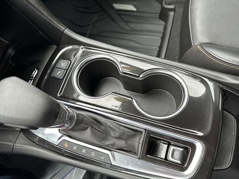 Certified 2023 Chevrolet Equinox Premier image 17