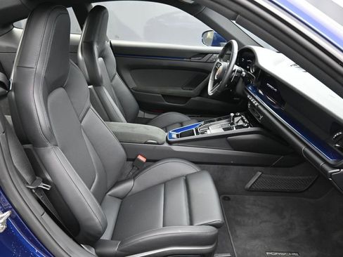 Certified 2024 Porsche 911 Carrera GTS RWD image 28