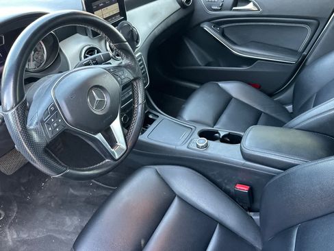 Used 2014 Mercedes-Benz CLA 250 image 14