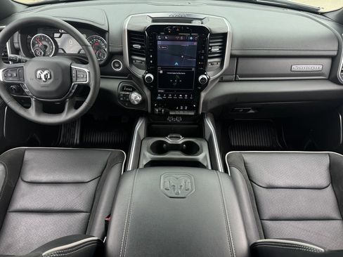 Used 2025 RAM 1500 Laramie w/ Sport Appearance Package AWD/4WD image 16