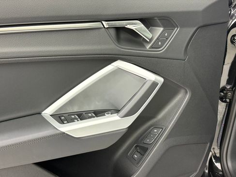 New 2025 Audi Q3 2.0T Premium image 13