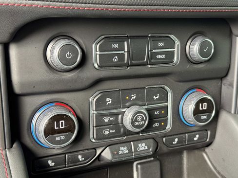 Used 2023 Chevrolet Tahoe RST w/ Luxury Package image 16