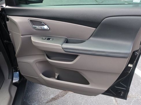 Used 2015 Honda Odyssey EX-L image 26