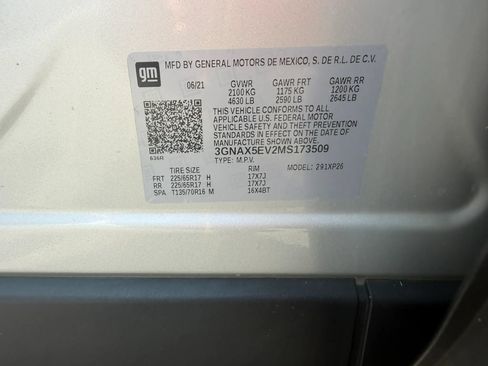 Used 2021 Chevrolet Equinox LS w/ LS Convenience Package AWD/4WD image 31