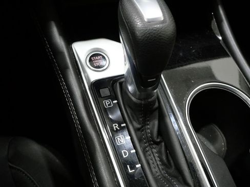 Used 2023 Nissan Altima 2.5 SV image 21