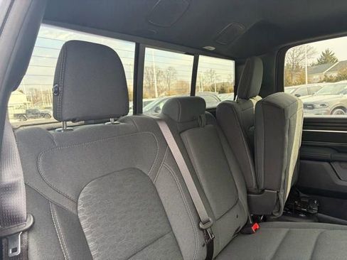 New 2026 RAM 1500 4x4 Crew Cab image 31