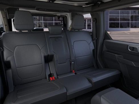 New 2026 Ford Bronco Badlands AWD/4WD image 15