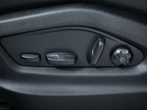 New 2026 Porsche Cayenne S image 17