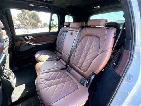 New 2026 BMW X7 xDrive40i image 23