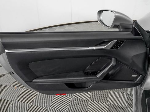 Used 2020 Porsche 911 Carrera S image 12