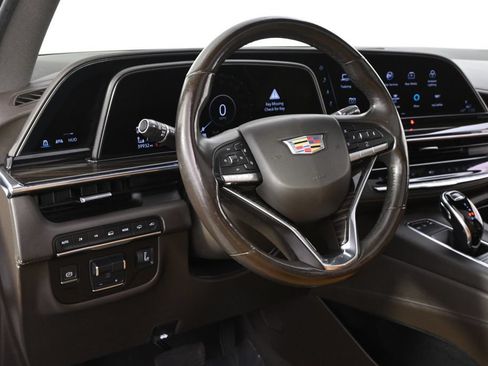 Used 2021 Cadillac Escalade Premium Luxury w/ Driver Assist Tech Package AWD/4WD image 11