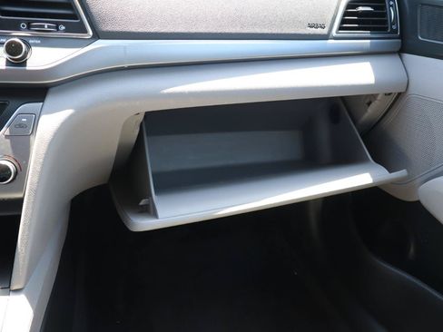 Used 2018 Hyundai Elantra SEL FWD image 20