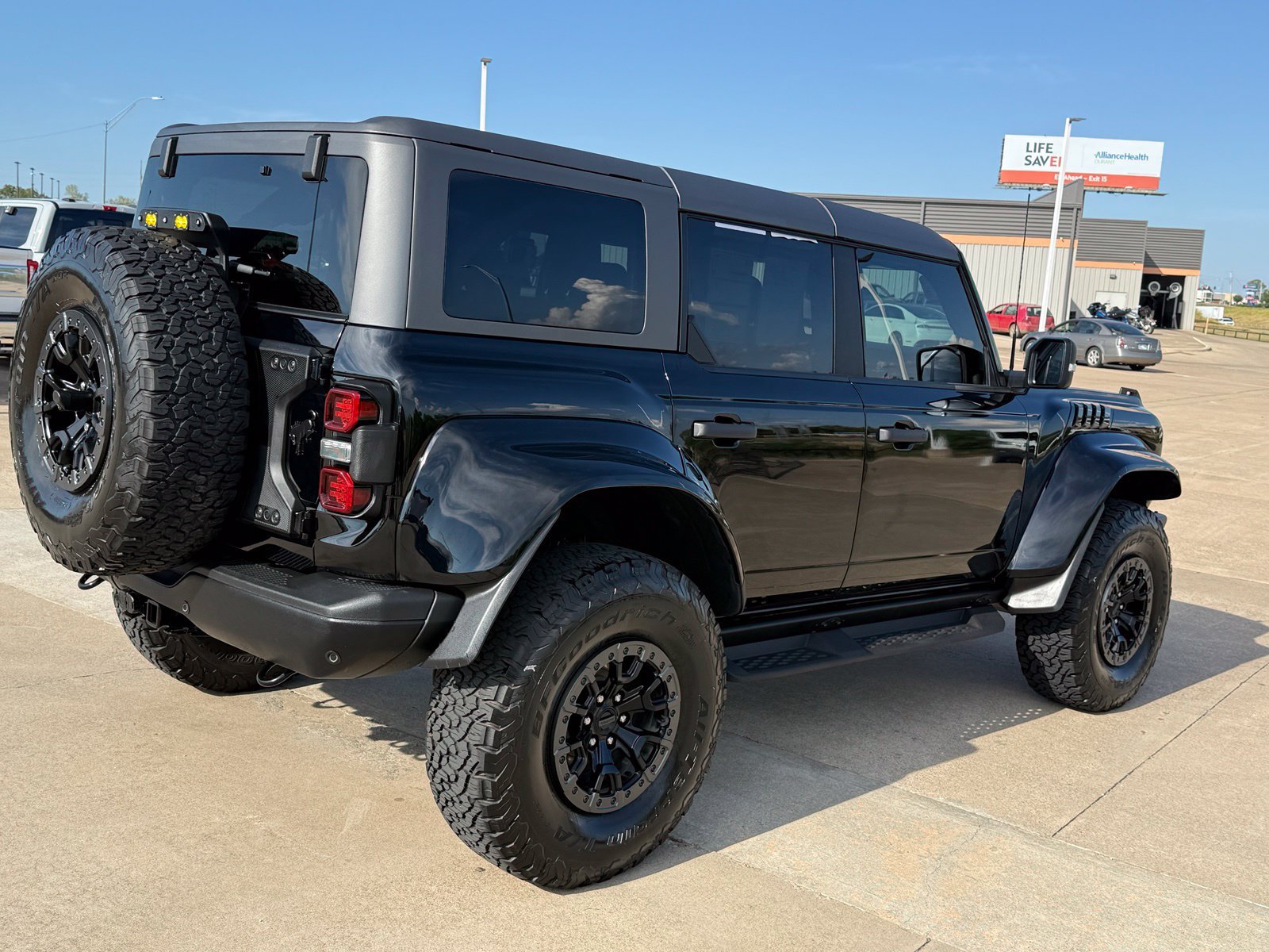 Certified 2024 Ford Bronco Raptor AWD/4WD image 5